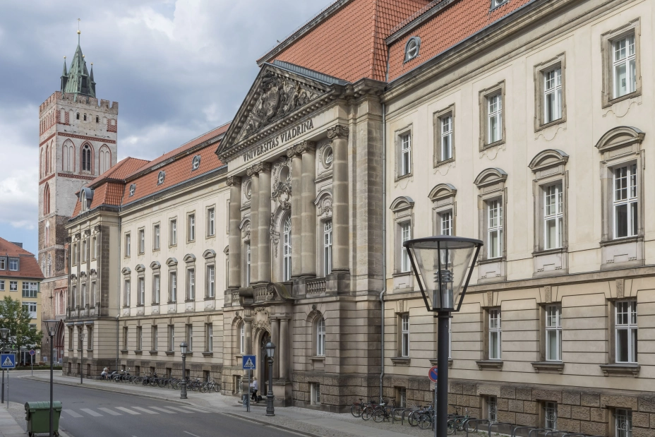 Hauptgebaeude Viadrina